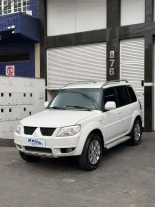 MITSUBISHI-PAJERO TR4-2012