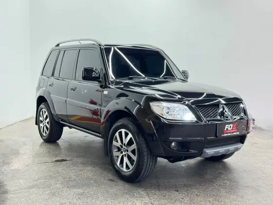 MITSUBISHI PAJERO TR4 2.0 4X2 16V 140CV FLEX 4P AUTOMÁTICO