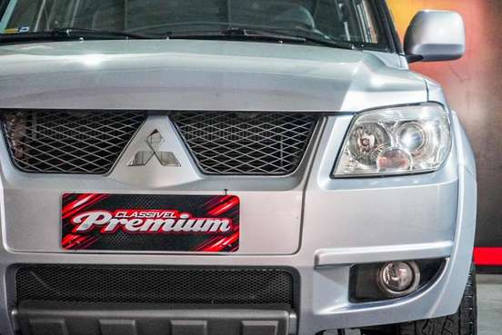 MITSUBISHI-PAJERO TR4-2013
