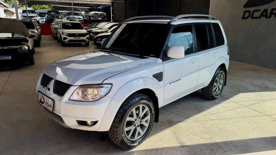 MITSUBISHI-PAJERO TR4-2013