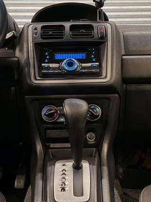 MITSUBISHI-PAJERO TR4-2013