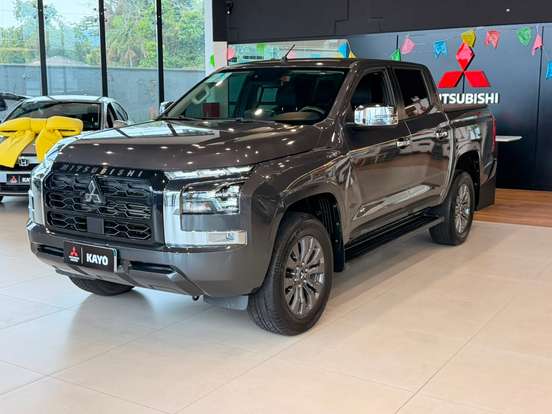 MITSUBISHI-TRITON-2025