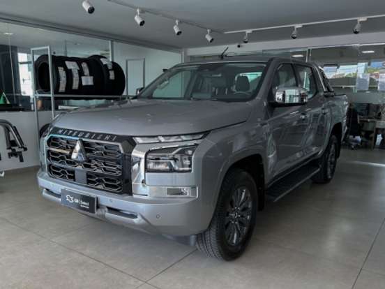 MITSUBISHI-TRITON-2.4 BITURBO DIESEL CD HPE-S 4X4 AUTOMÁTICO MITSUBISHI-TRITON-2025
