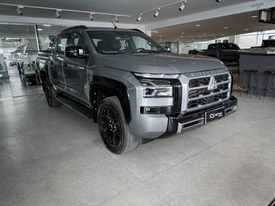 MITSUBISHI TRITON 2.4 BITURBO DIESEL CD KATANA 4X4 AUTOMÁTICO