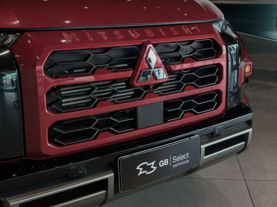 MITSUBISHI-TRITON-2.4 BITURBO DIESEL CD KATANA 4X4 AUTOMÁTICO MITSUBISHI-TRITON-2025