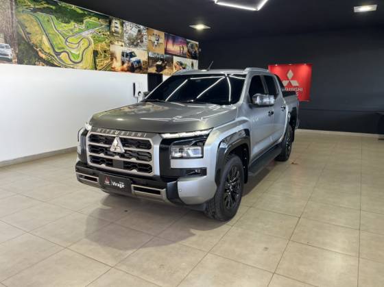 MITSUBISHI TRITON 2.4 BITURBO DIESEL CD KATANA 4X4 AUTOMÁTICO