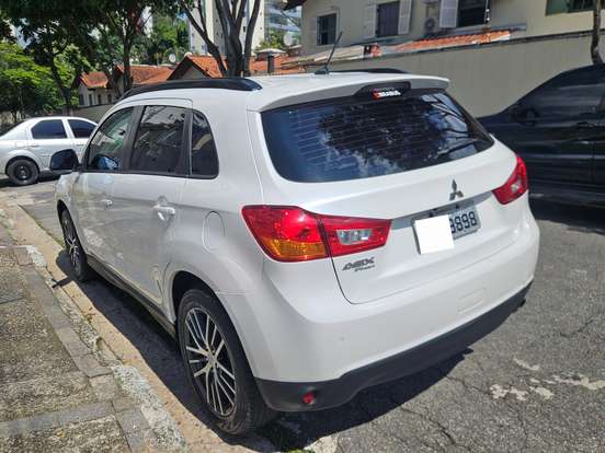 MITSUBISHI-ASX-2.0 4X2 16V FLEX 4P AUTOMÁTICO MITSUBISHI-ASX-2017