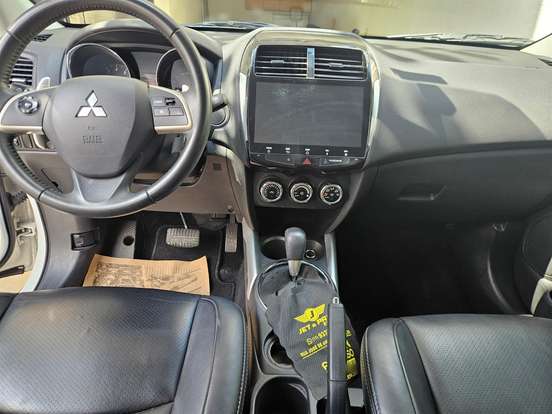 MITSUBISHI-ASX-2017