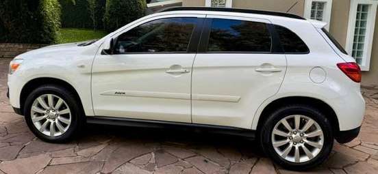 MITSUBISHI-ASX-2014