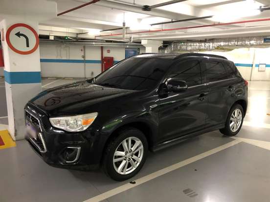 MITSUBISHI-ASX-2012