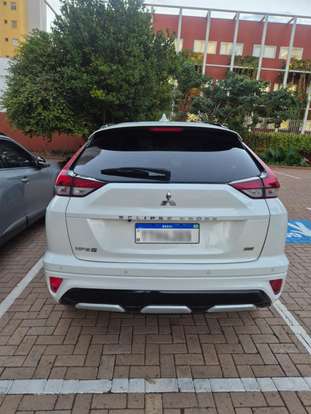 MITSUBISHI-ECLIPSE CROSS-1.5 MIVEC TURBO GASOLINA HPE-S CVT MITSUBISHI-ECLIPSE CROSS-2025