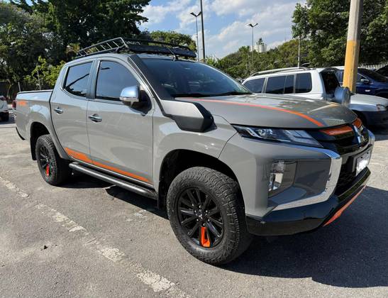 MITSUBISHI L200 TRITON 2.4 16V TURBO DIESEL SPORT HPE SERTÕES CD 4P 4X4 AUTOMÁTICO