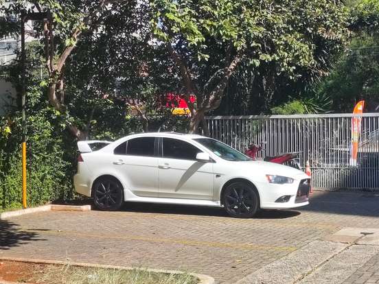 MITSUBISHI-LANCER-2.0 GT 16V GASOLINA 4P AUTOMÁTICO MITSUBISHI-LANCER-2014