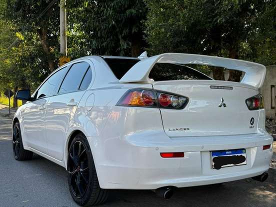 MITSUBISHI-LANCER-2.0 HL-T 16V GASOLINA 4P AUTOMÁTICO MITSUBISHI-LANCER-2018
