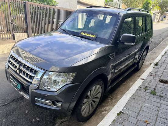 MITSUBISHI-PAJERO-3.5 HPE 4X4 7 LUGARES V6 24V FLEX 4P AUTOMÁTICO MITSUBISHI-PAJERO-2015