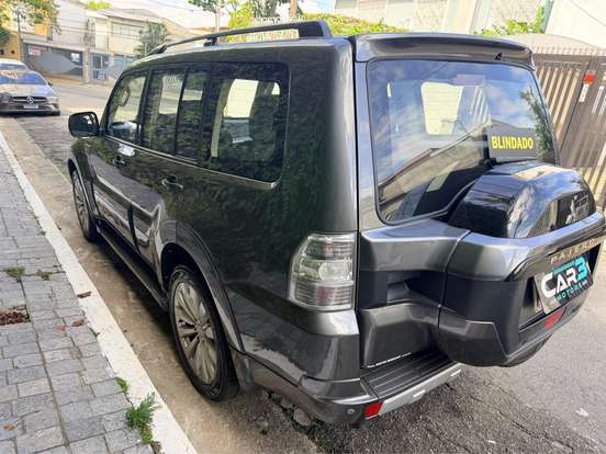 MITSUBISHI-PAJERO-3.5 HPE 4X4 7 LUGARES V6 24V FLEX 4P AUTOMÁTICO MITSUBISHI-PAJERO-2015