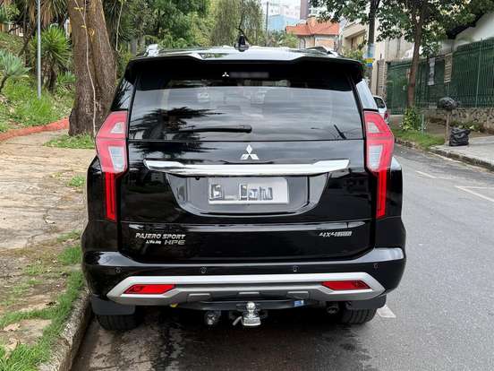 MITSUBISHI-PAJERO SPORT-2024