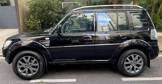 MITSUBISHI-PAJERO TR4-2013
