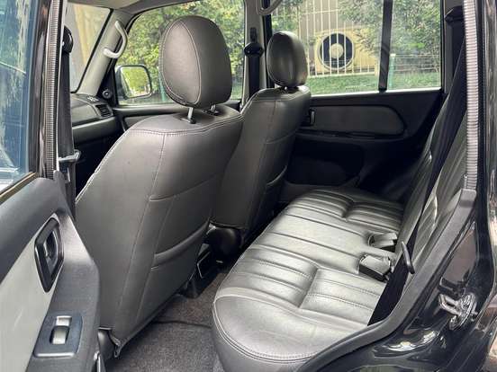 MITSUBISHI-PAJERO TR4-2.0 4X2 16V 140CV FLEX 4P AUTOMÁTICO MITSUBISHI-PAJERO TR4-2013