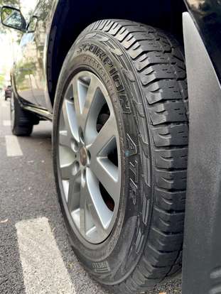 MITSUBISHI-PAJERO TR4-2013