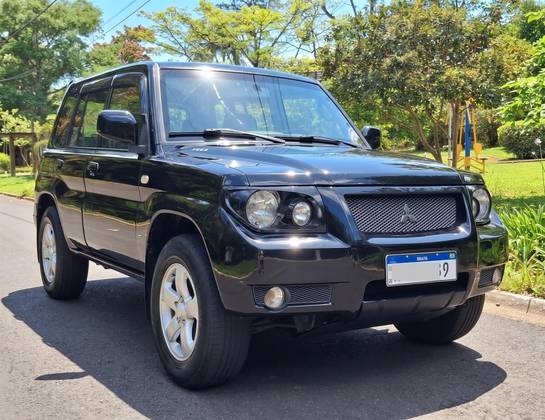MITSUBISHI PAJERO TR4 2.0 4X4 16V 140CV FLEX 4P AUTOMÁTICO