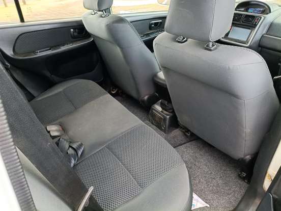 MITSUBISHI-PAJERO TR4-2012
