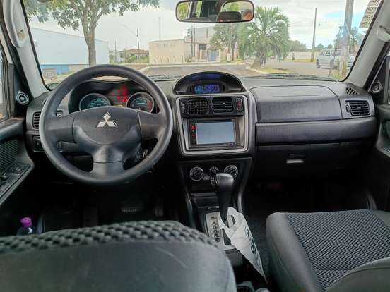 MITSUBISHI-PAJERO TR4-2012