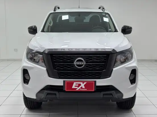NISSAN-FRONTIER-2024