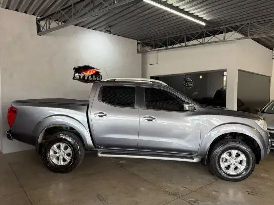 NISSAN-FRONTIER-2.3 16V TURBO DIESEL LE CD 4X4 AUTOMÁTICO NISSAN-FRONTIER-2018