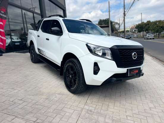 NISSAN-FRONTIER-2022