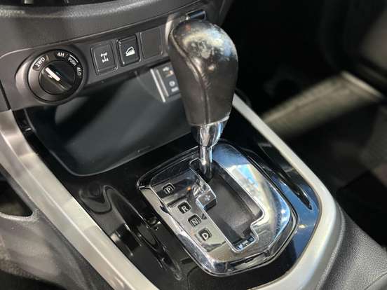 NISSAN-FRONTIER-2.3 16V TURBO DIESEL SE CD 4X4 AUTOMÁTICO NISSAN-FRONTIER-2017