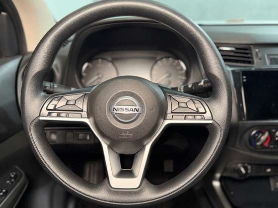 NISSAN-FRONTIER-2022