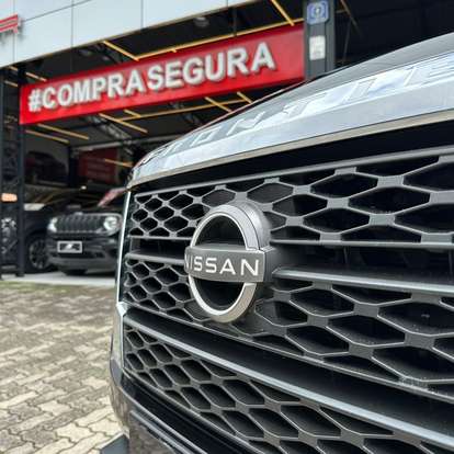 NISSAN-FRONTIER-2023