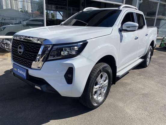 NISSAN-FRONTIER-2024