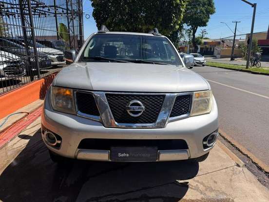 NISSAN-FRONTIER-2.5 SL 10 ANOS 4X4 CD TURBO ELETRONIC DIESEL 4P AUTOMÁTICO NISSAN-FRONTIER-2012