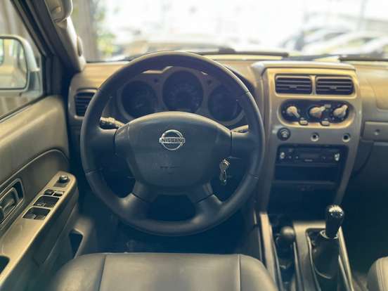 NISSAN-FRONTIER-2.8 SE 4X4 CD TURBO DIESEL 4P MANUAL NISSAN-FRONTIER-2002
