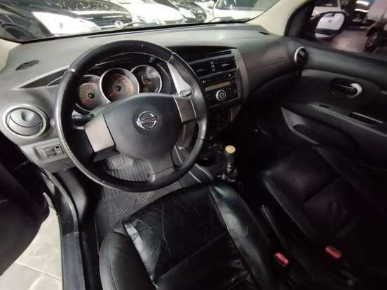 NISSAN-GRAND LIVINA-2011