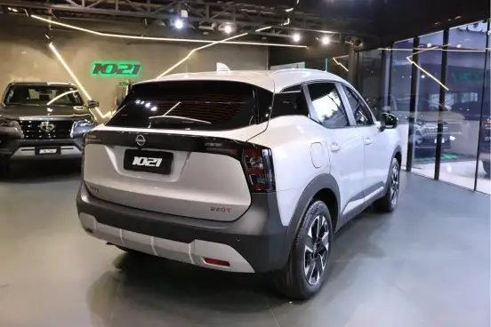 NISSAN-KICKS-2025