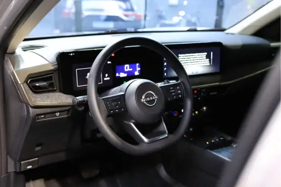 NISSAN-KICKS-2025