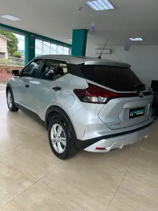 NISSAN-KICKS-2022