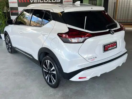 NISSAN-KICKS-1.6 16V FLEXSTART EXCLUSIVE XTRONIC NISSAN-KICKS-2024