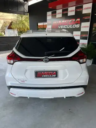NISSAN-KICKS-2024