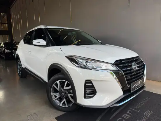 NISSAN-KICKS-2023