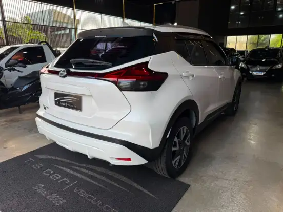 NISSAN-KICKS-1.6 16V FLEXSTART SENSE XTRONIC NISSAN-KICKS-2023