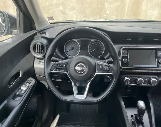 NISSAN-KICKS-2024
