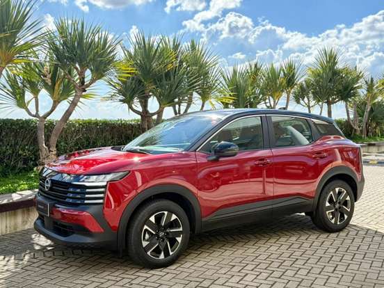 NISSAN-KICKS-2025
