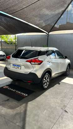 NISSAN-KICKS-2017