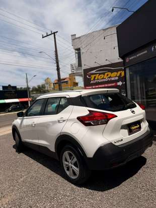 NISSAN-KICKS-2018