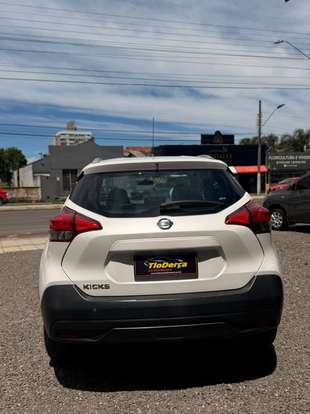 NISSAN-KICKS-2018