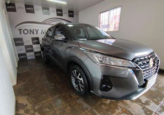 NISSAN-KICKS-2023